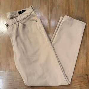 Banana Republic 5 pocket Twill Tapered Traveler Pant in Light Khaki Sz33